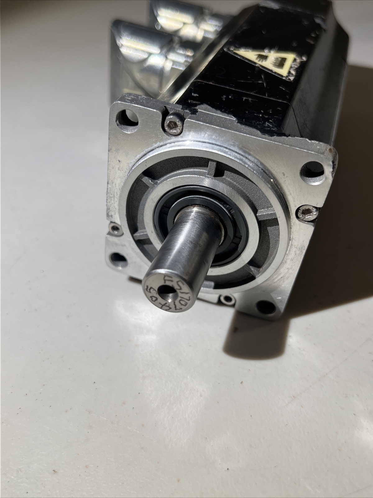 Sigmatek S1 026-8AF61-R4E-Z57 Servo Motor FOR PARTS OR REPAIR – SHIPS FROM USA