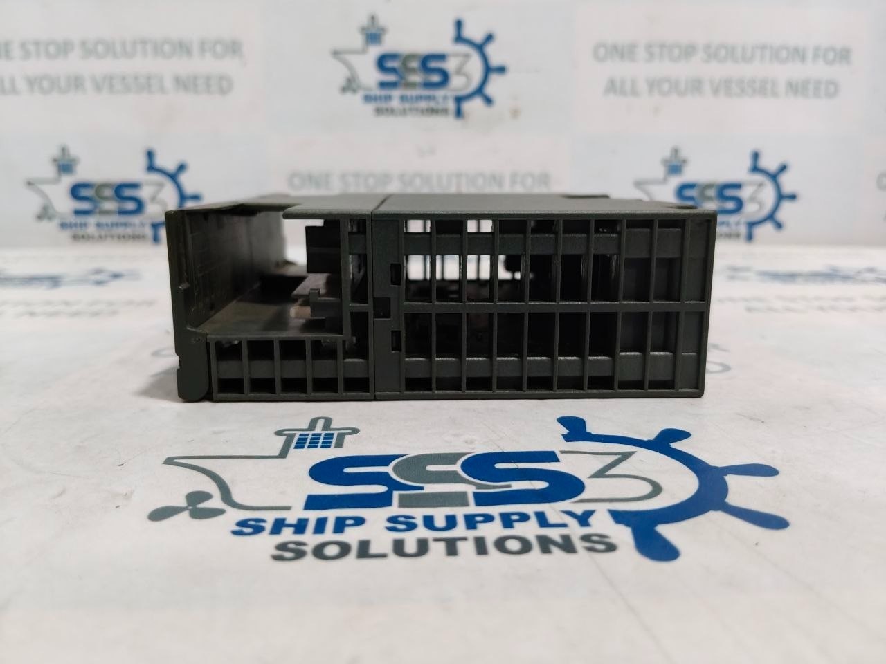 Siemens 6ES7 322-1BH01-0AA0 Simatic S7 Digital Output Module