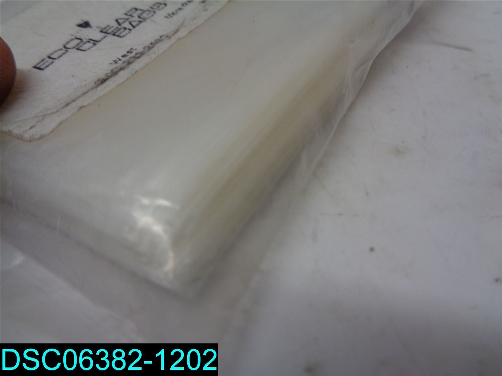 Qty = 100: Eco Clear Bags 2.5″ x 2.5″ Adhesive Strip for Closure