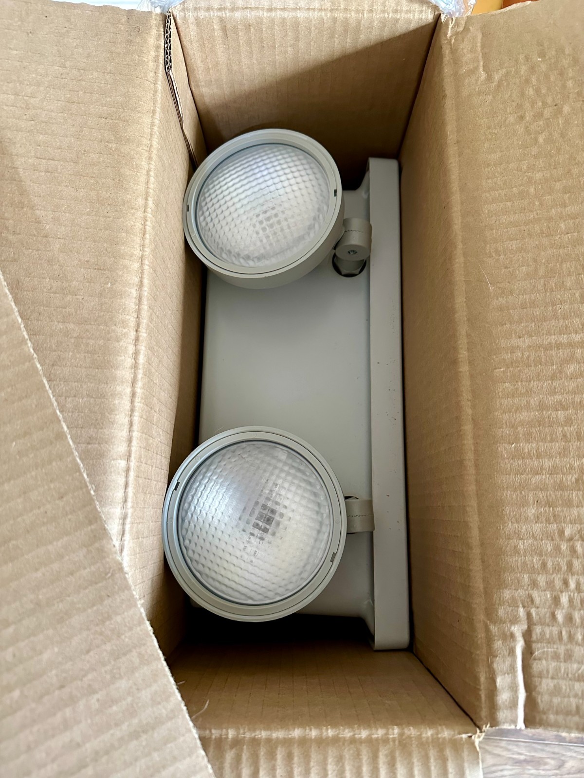 Exitronix CP-EMX-12N-90-J1218-2 Hazardous Location Emergency Lighting