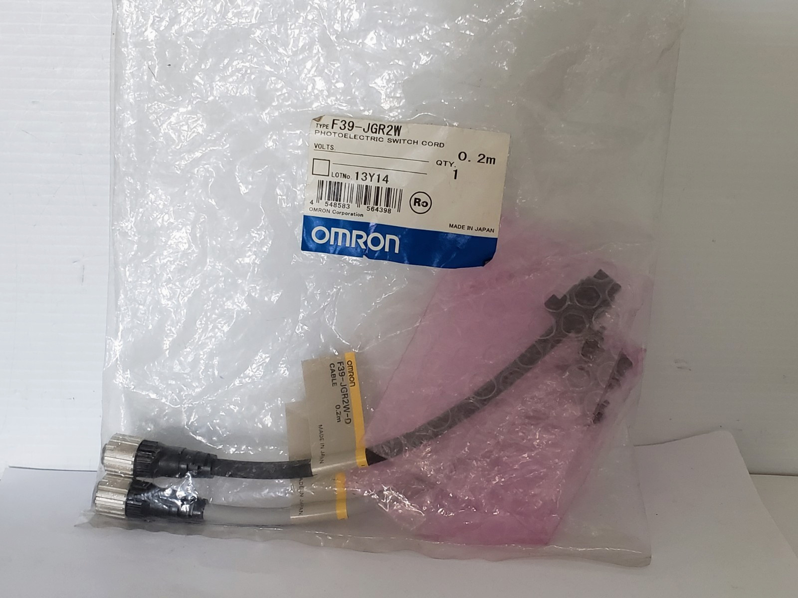 OMRON F39-JGR2W CASCADING CABLE FOR SAFETY LIGHT CURTAIN EMITTER & RECEIVER NIB