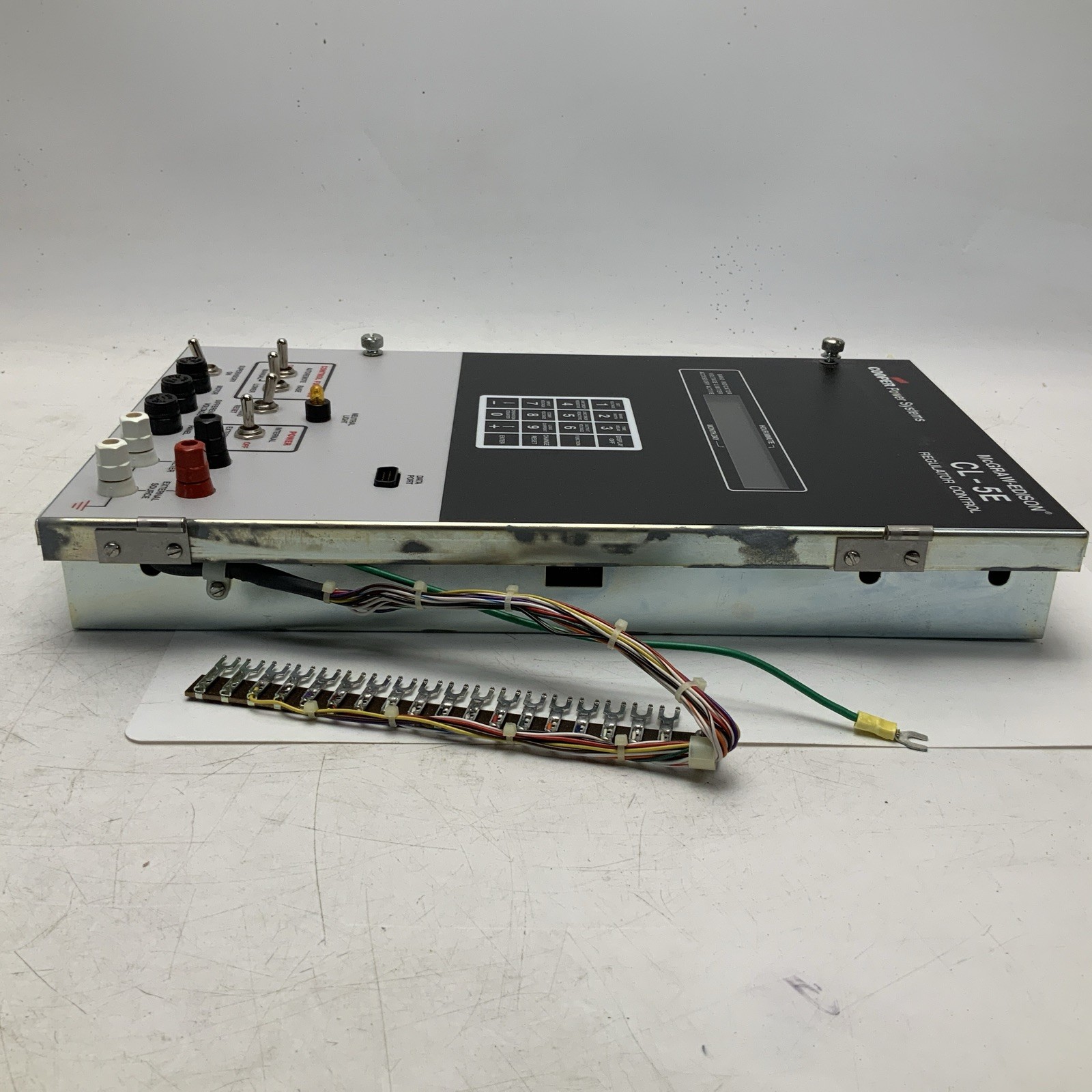 NEW COOPER POWER SYSTEMS MCGRAW-EDISON CL-5E REGULATOR CONTROL