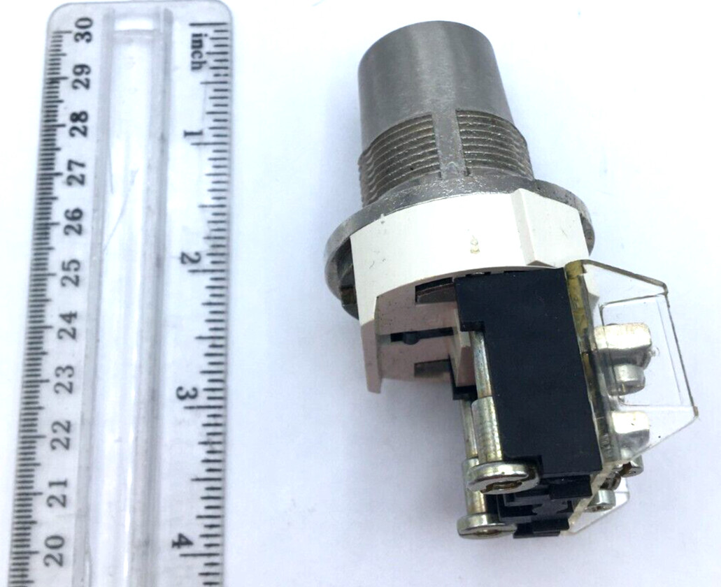 Allen Bradley Keyed Cylinder Lock W/O Key 800T-H31 New READ Please