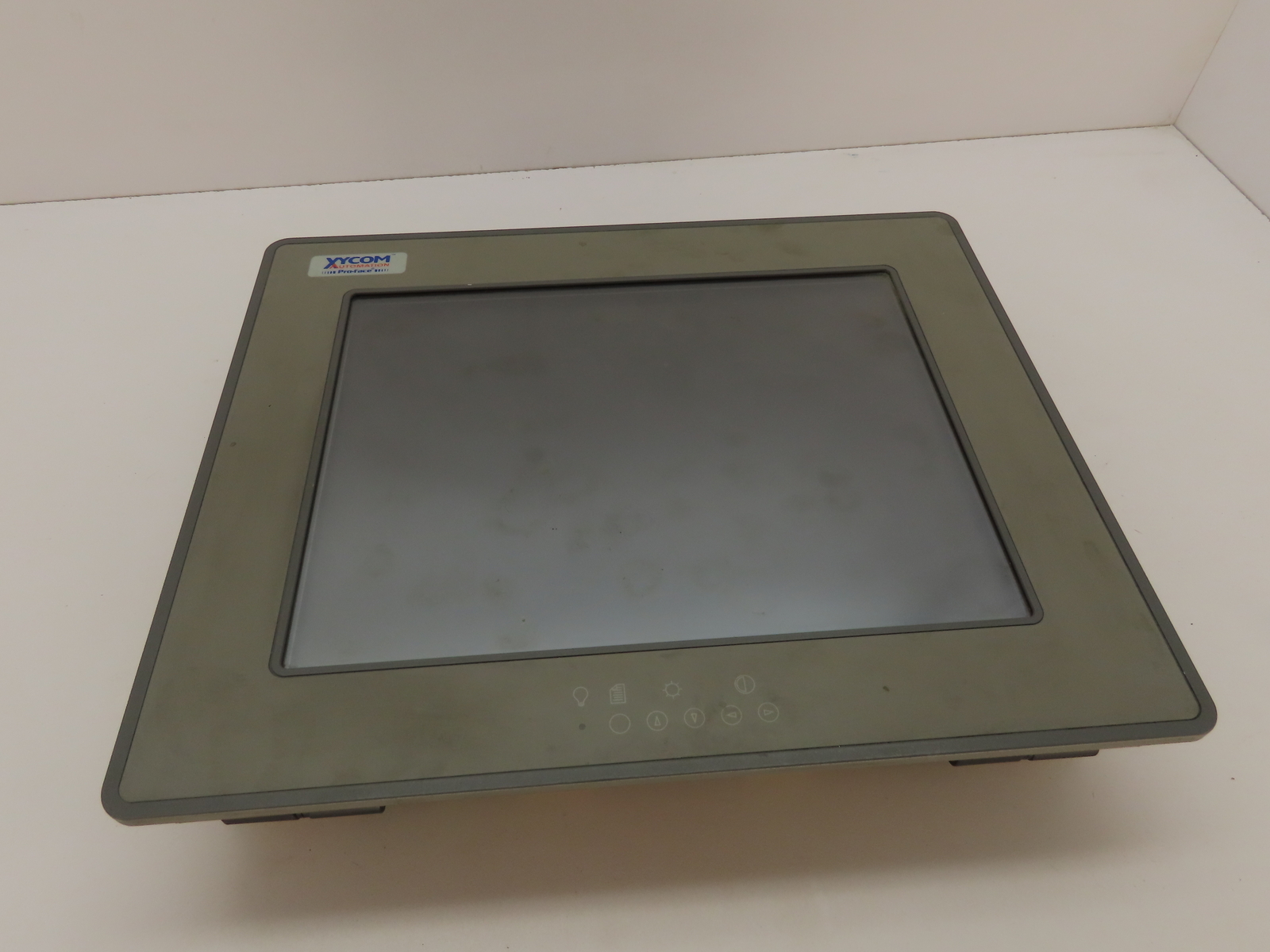 Xycom Automation Proface 1502-A000000000300 XT 1502 T Operator Interface Monitor