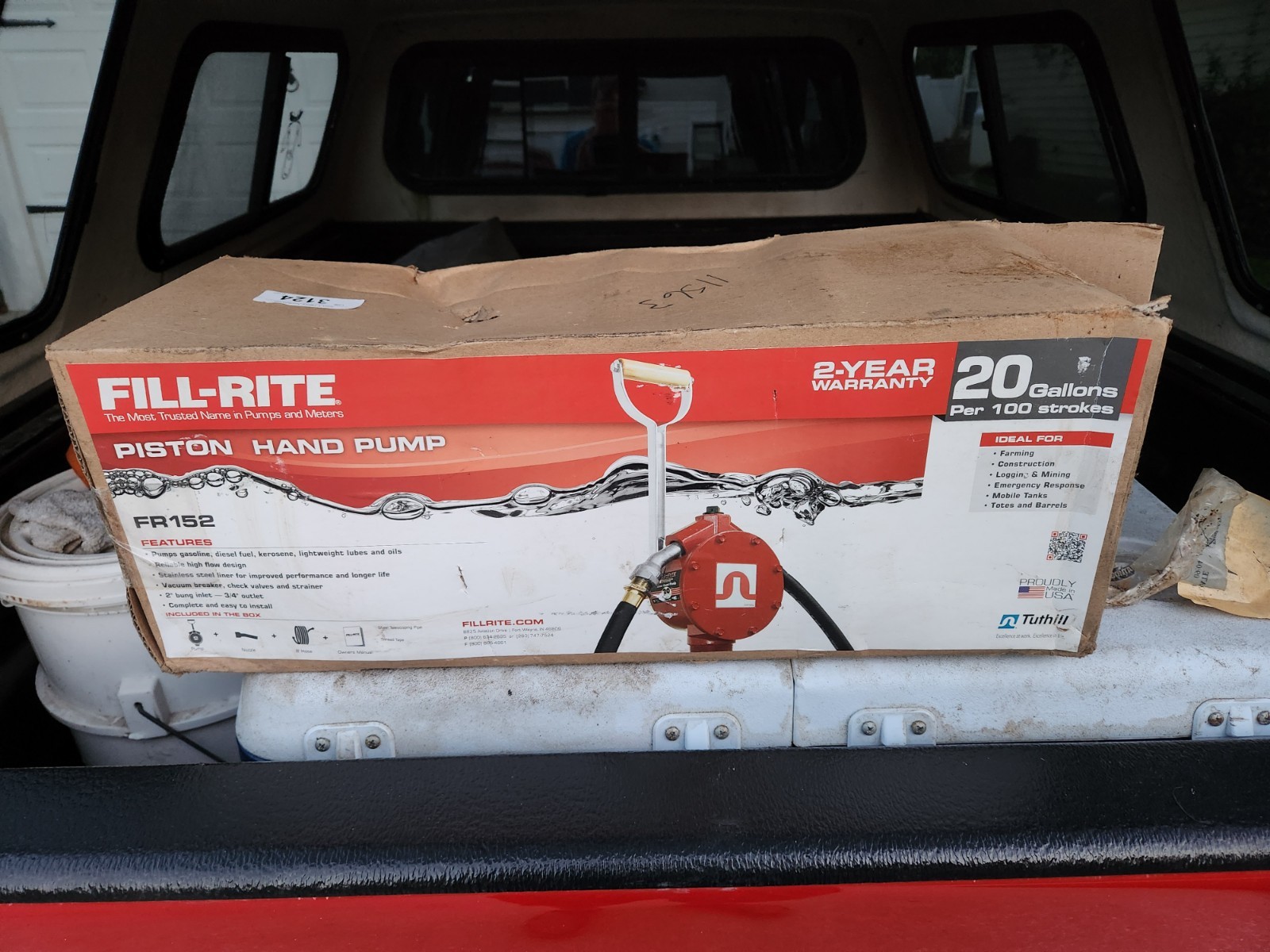 NEW IN BOX Fill-Rite FR152 Piston Hand Pump with Hose & Nozzle Spout, Red
