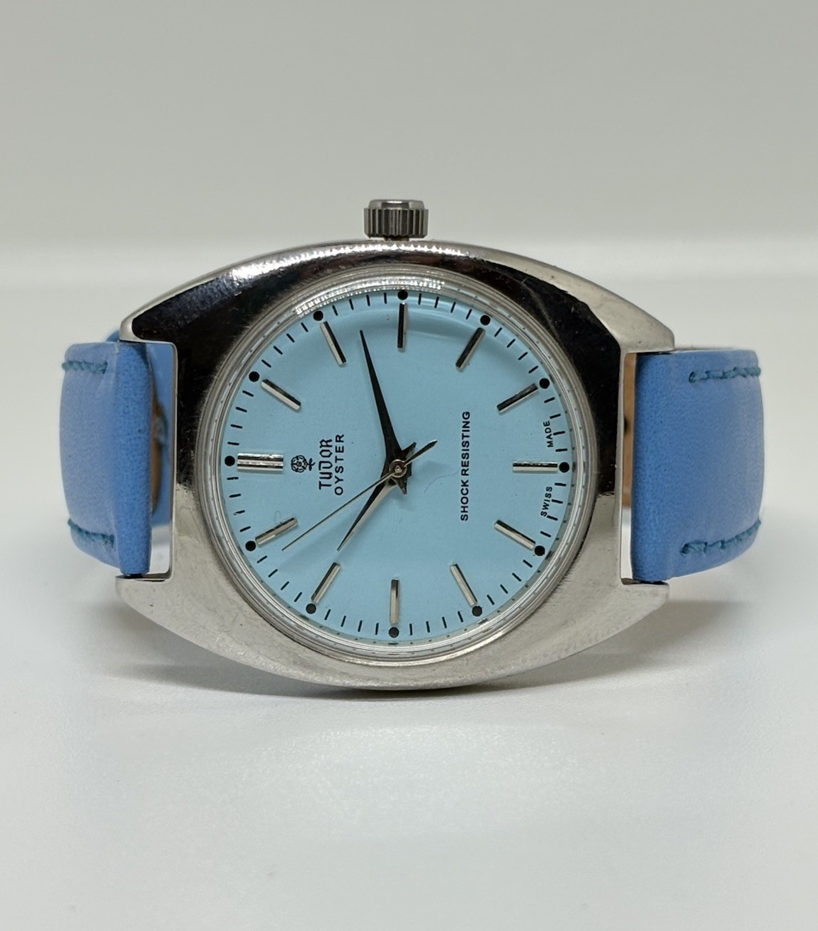 Vintage Tudor Oyster 17 Jewels Manual Winding Swiss Made Men’s Watch Blue Dial
