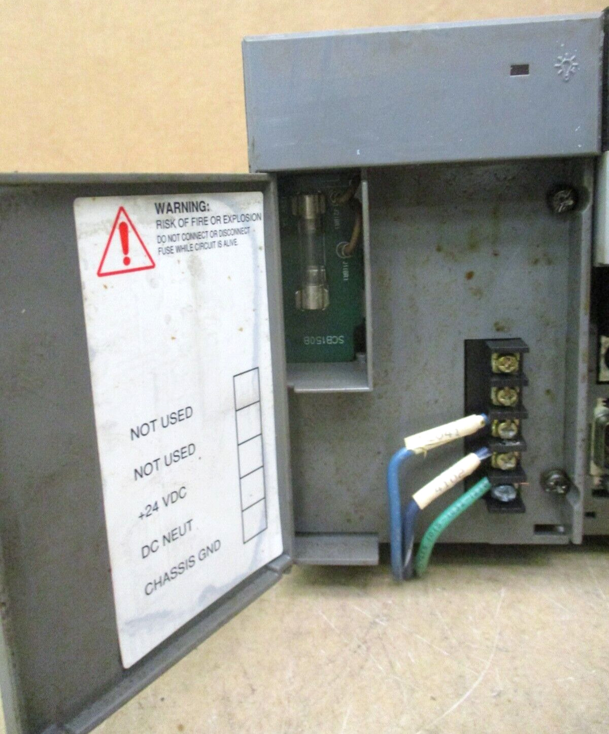 Allen-Bradley SLC 500 1746-P3 SLC 5/04 CPU 1747-L541 1747-DCM 1747-SDN 48681GN