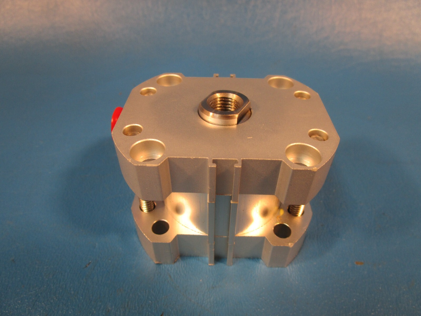 SMC NCDQ7B150-050D, CYLINDER, DOUBLE ACTING COMPACT CYLINDER