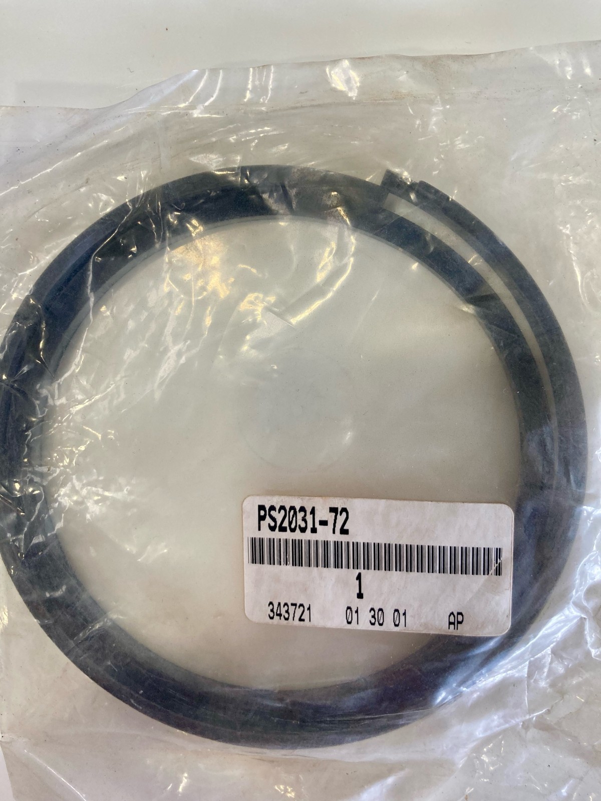 PS2031-72 Step Cut Piston Seal Glass Filled Nylon 4.5″ Bore 3.908″ ID 1PC