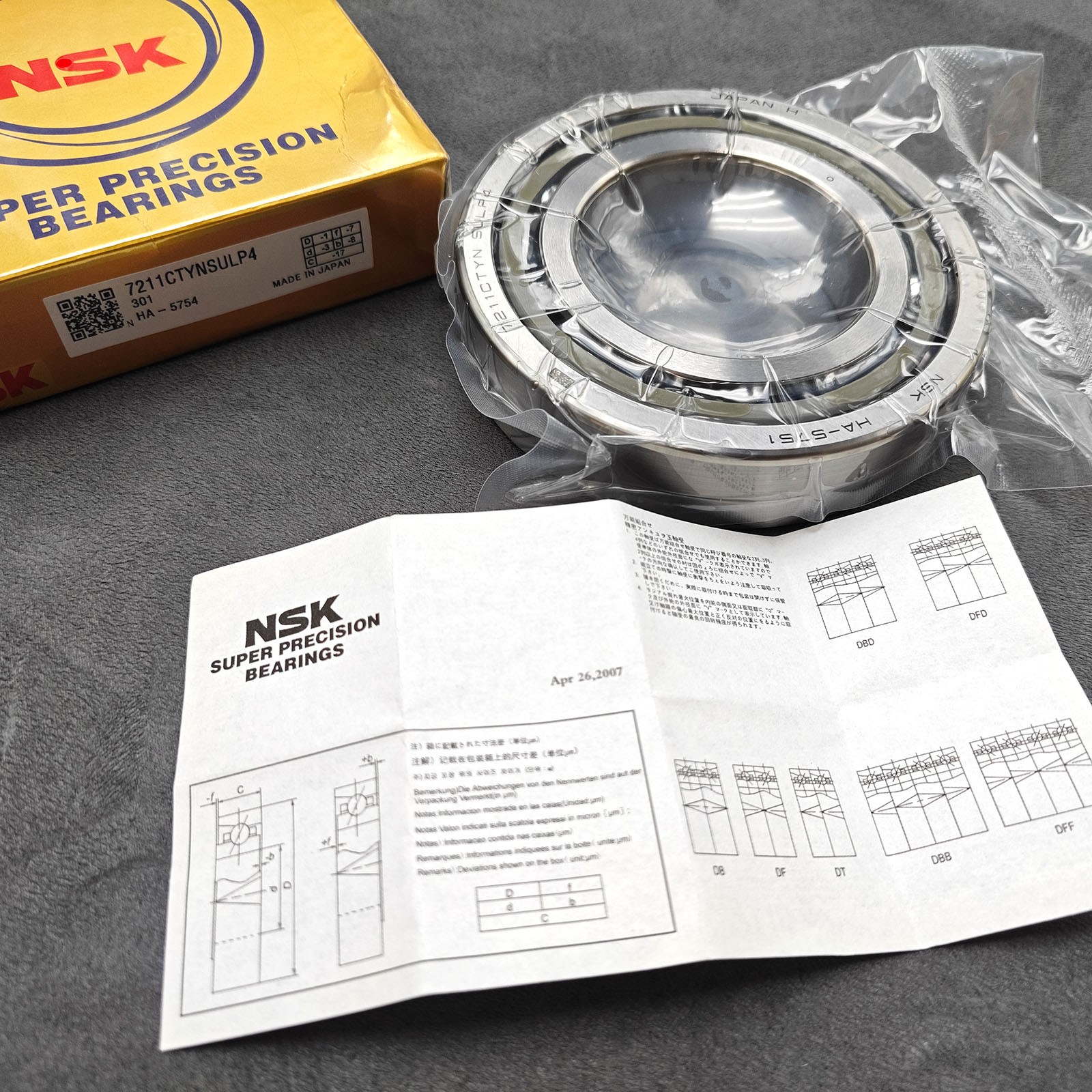 New Abec-7 Super Precision Spindle Bearings 7211CTYNSULP4 for NSK (Set of Two)
