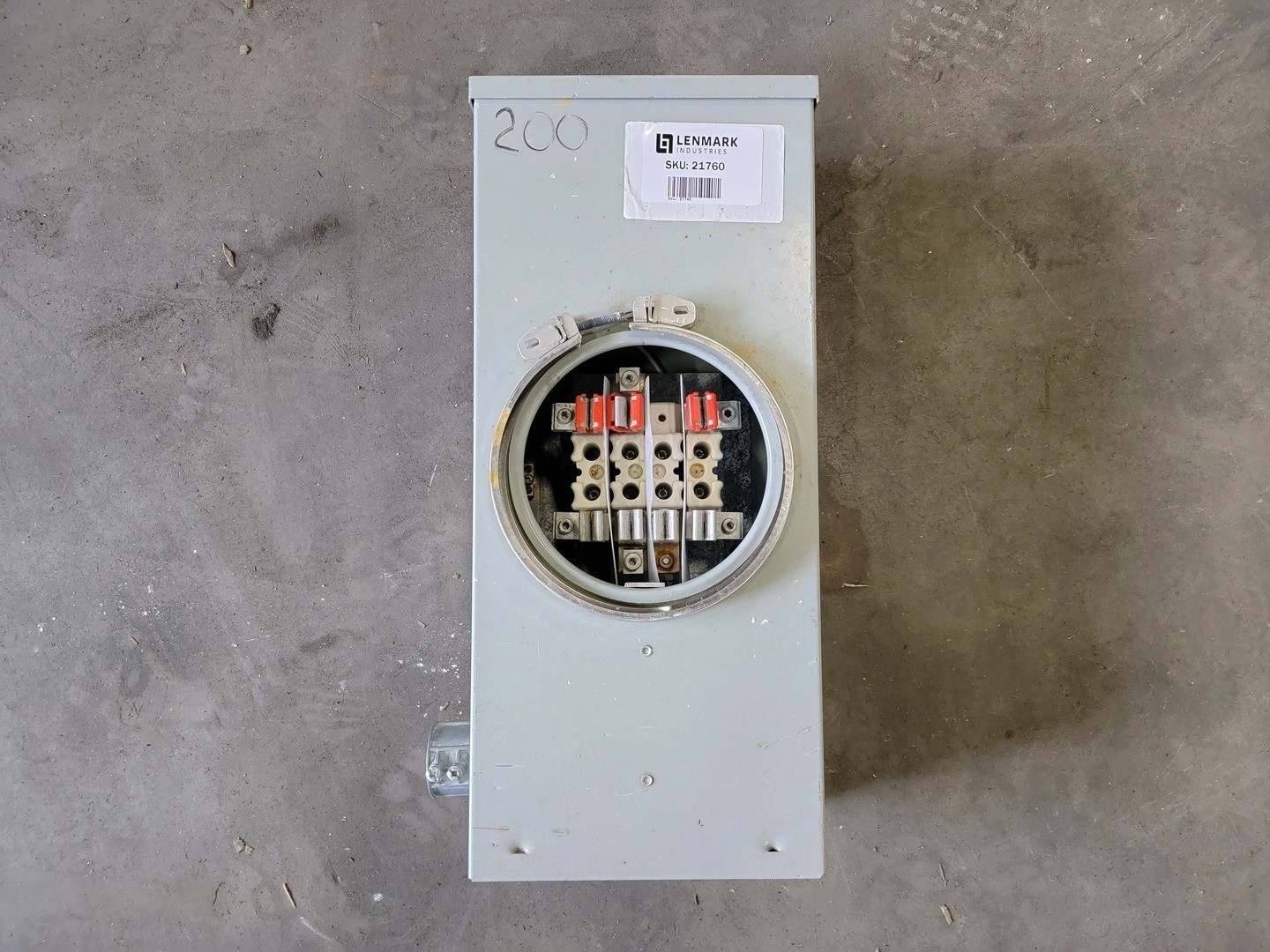 HYDEL SFC700PW 100 A, 600V PolyPhase Meter Socket w/ Hub Closure Plate –