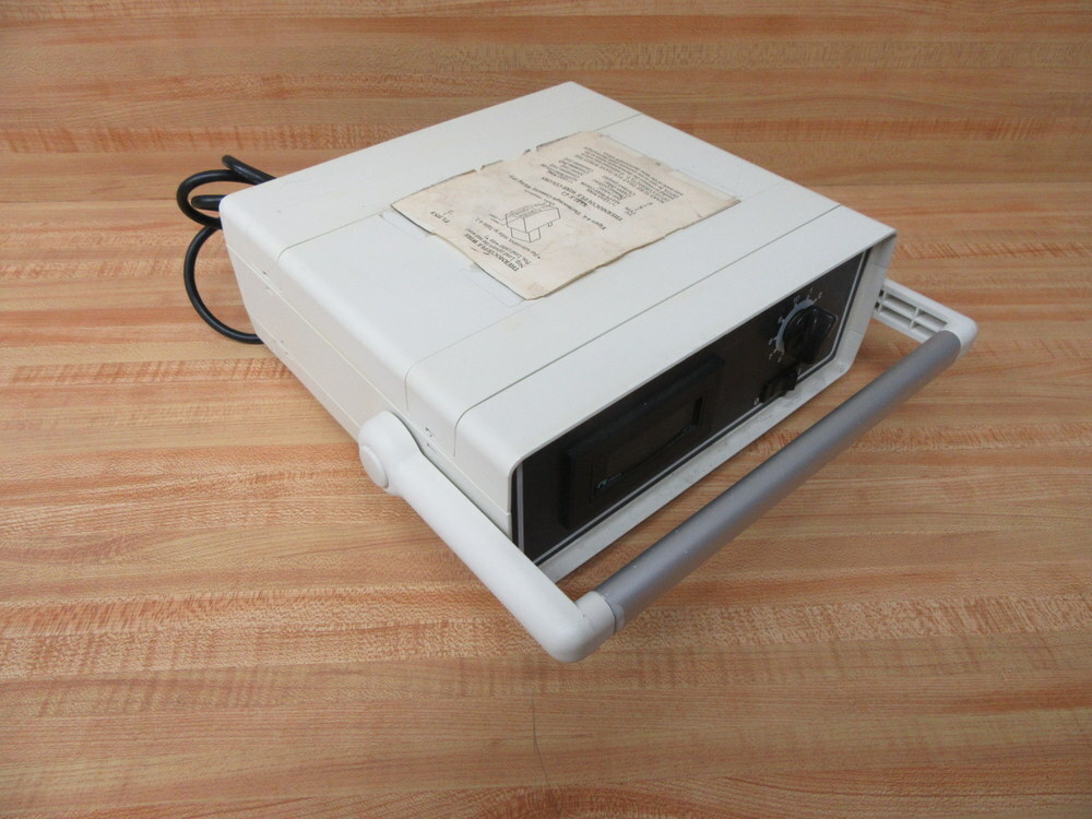 Omega Engineering DP116KC2AMDSS Thermocoupler Temperature Indicator