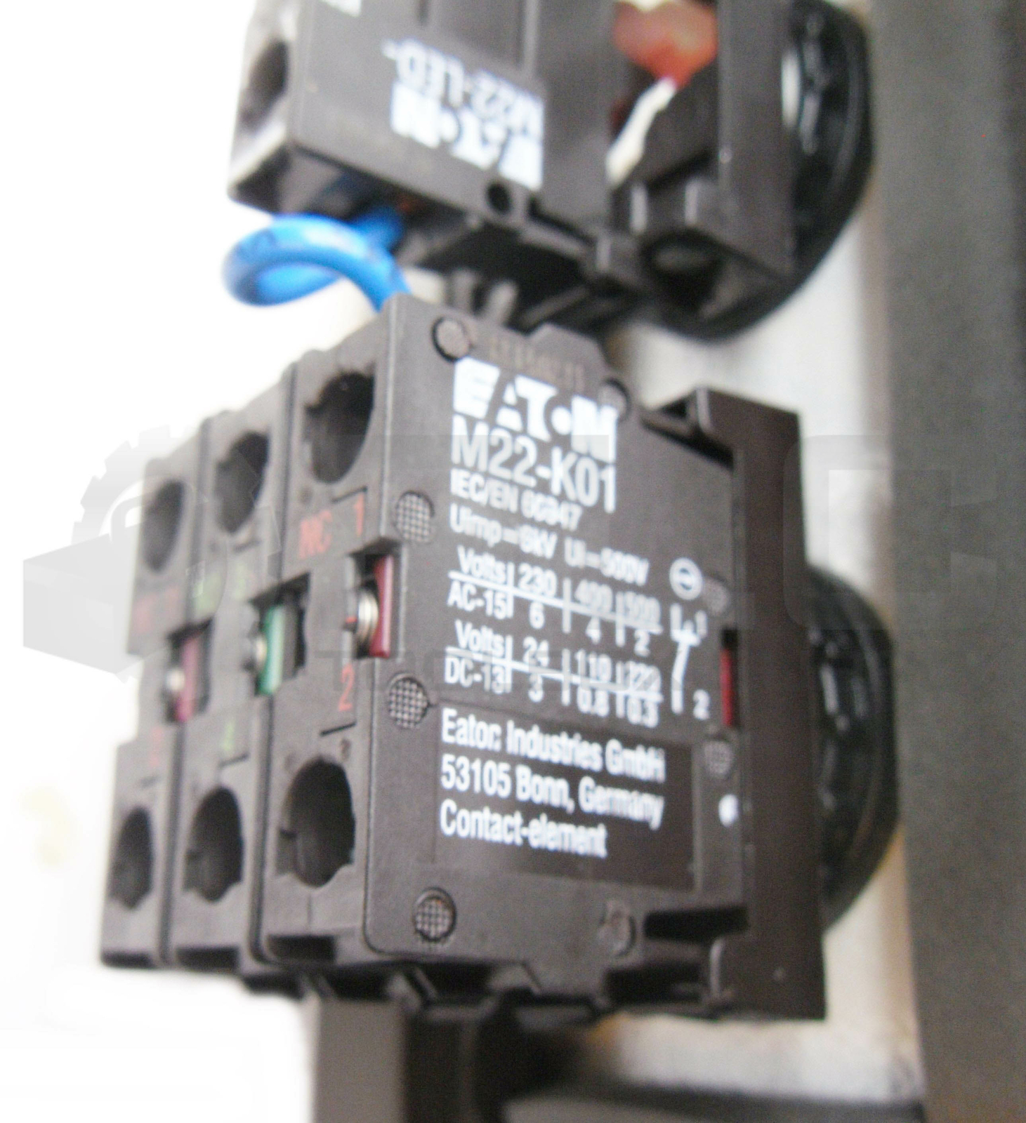 RITTAL PB02225 PUSH BUTTON BOX 2 HOLES W/M22-LED (RED) W/3 M22-K01