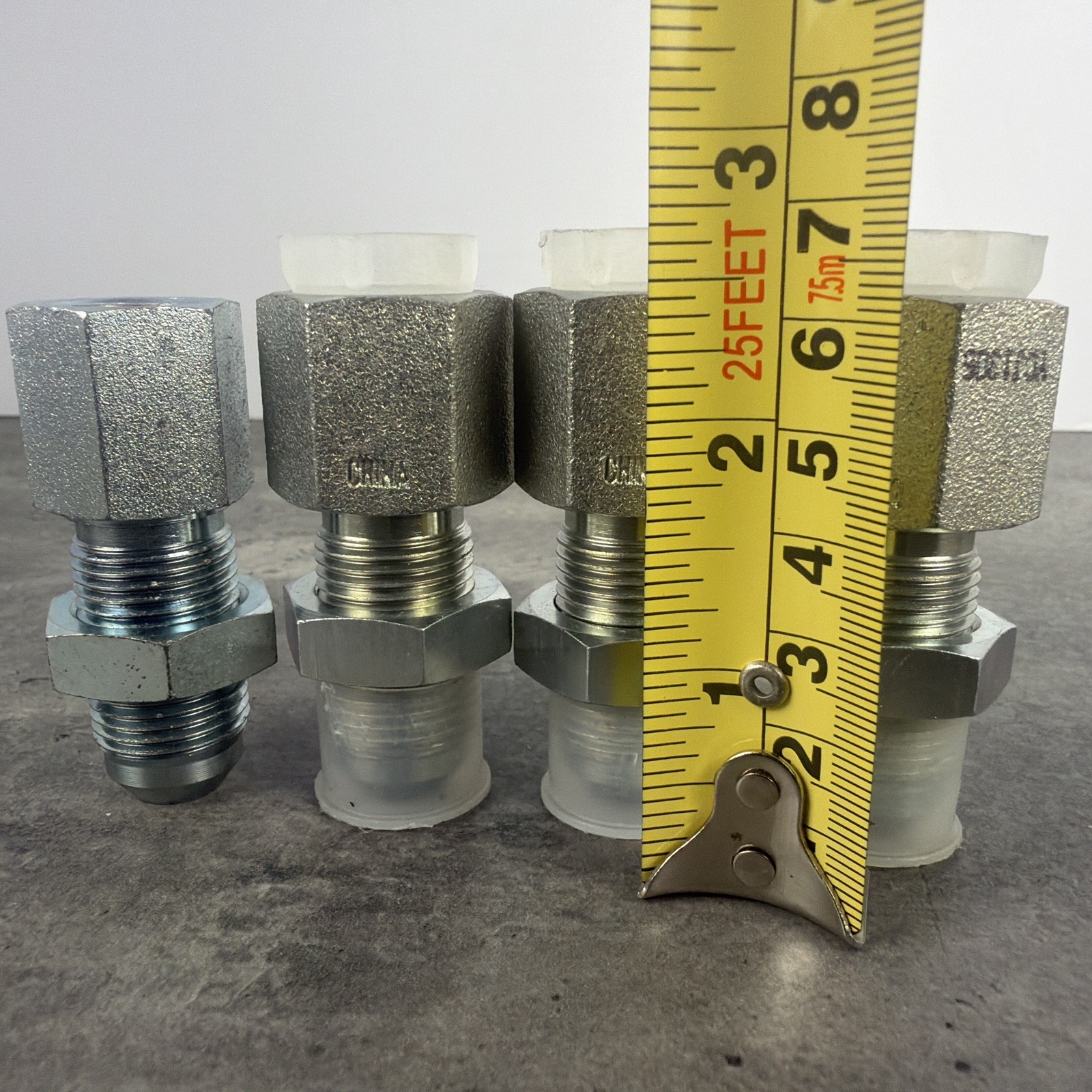 SMA-8 3/4 Tube Adapter Straight Fitting Lot of 4 New YCJ1306