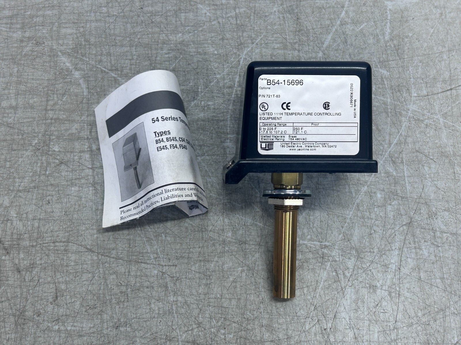 United Electric Control UE B54-15696 Temperature Controller Thermostat Switch