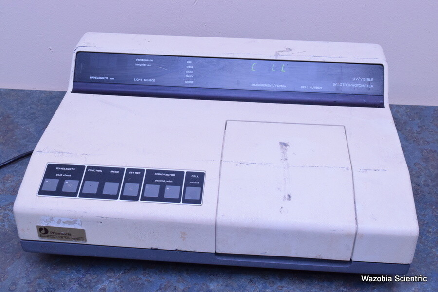 PHARMACIA LKB BIOCHROM ULTROSPEC III MODEL 80-2097-68 UV VISIBLE SPECTROPHOTOMET
