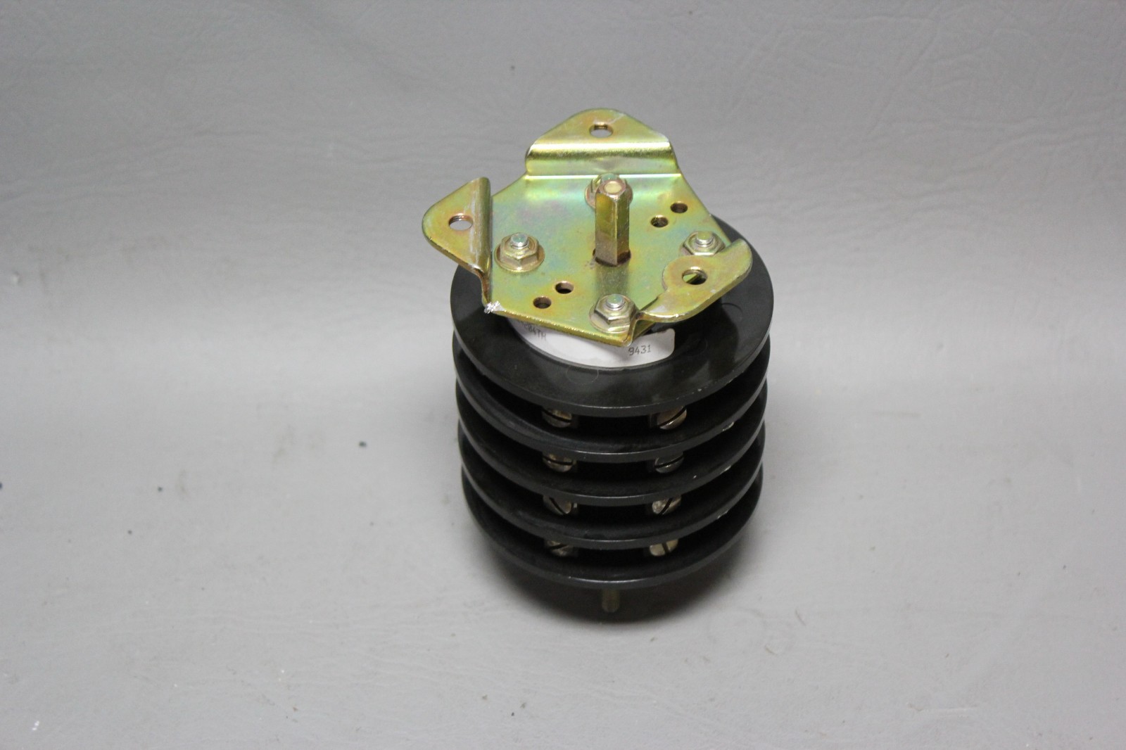 ELECTROSWITCH SERIES 24 ROTARY CAM SWITCH 24204TH