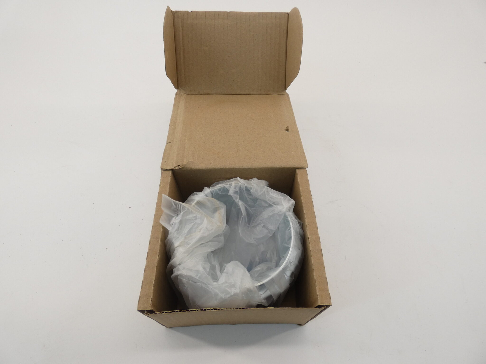 Eaton Crouse-Hinds 659RT EMT 4″ Compression Raintight Connector – NEW Surplus!