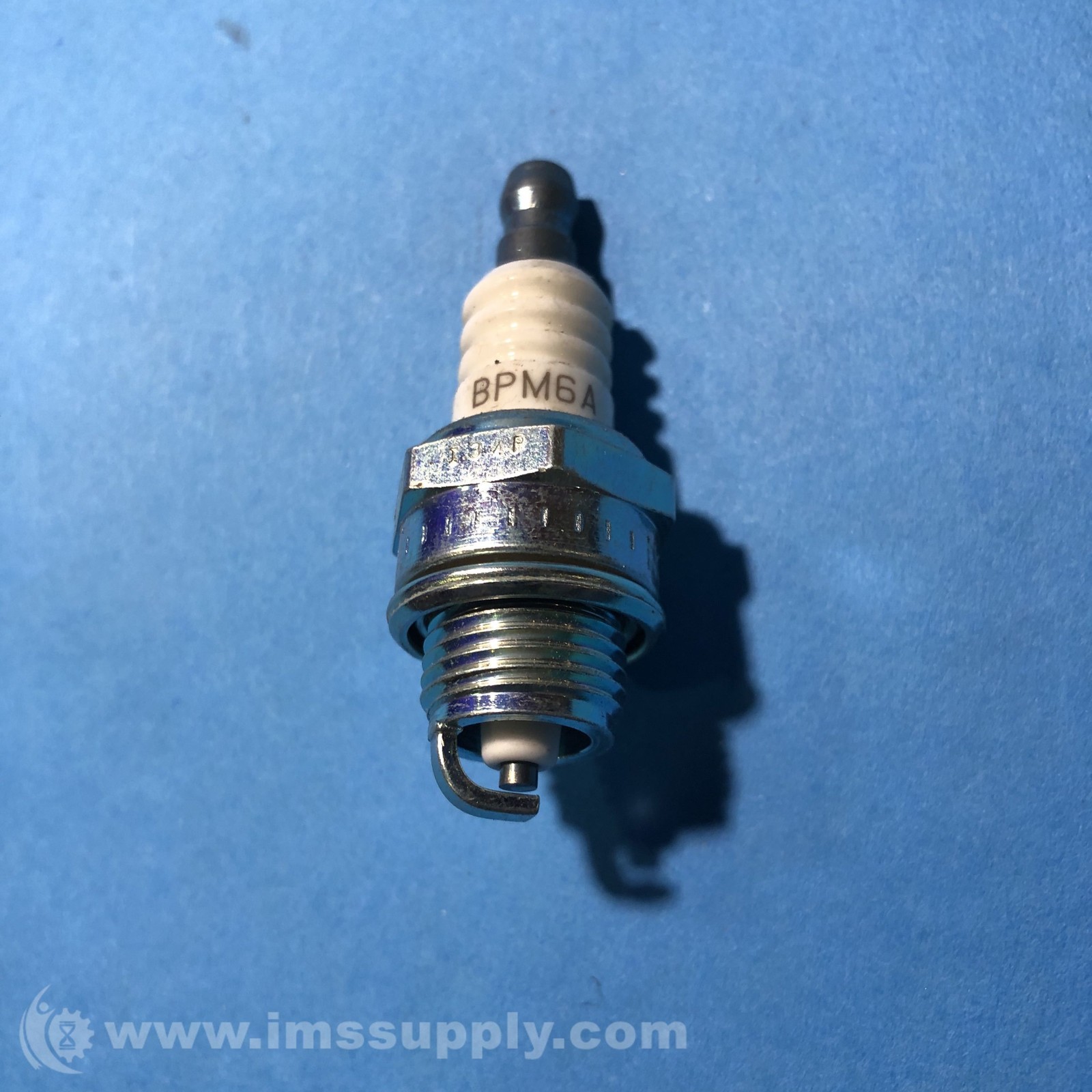 NGK Spark Plugs USA, Inc. 7021 BPM6A Nickel Spark Plug FNFP