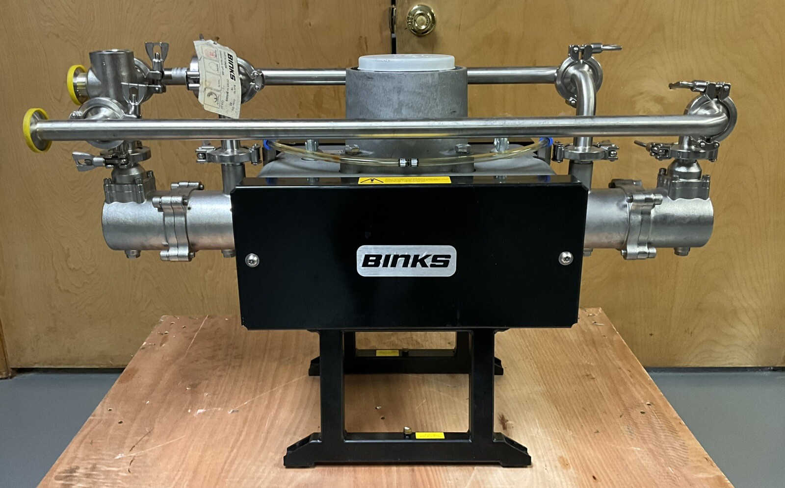 Binks 104264-21 E2-15 Smart Pump w/ C/W PRV (New)