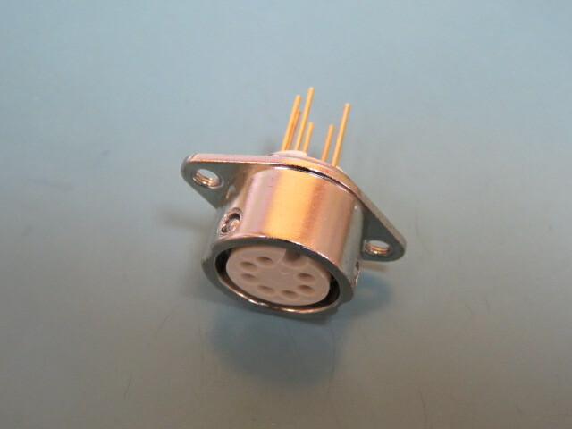 BLP COMP L1904C/7/LPCS/AU Qty of 4 per Lot CIRCULAR DIN CONNECTOR; 7 Contact(s