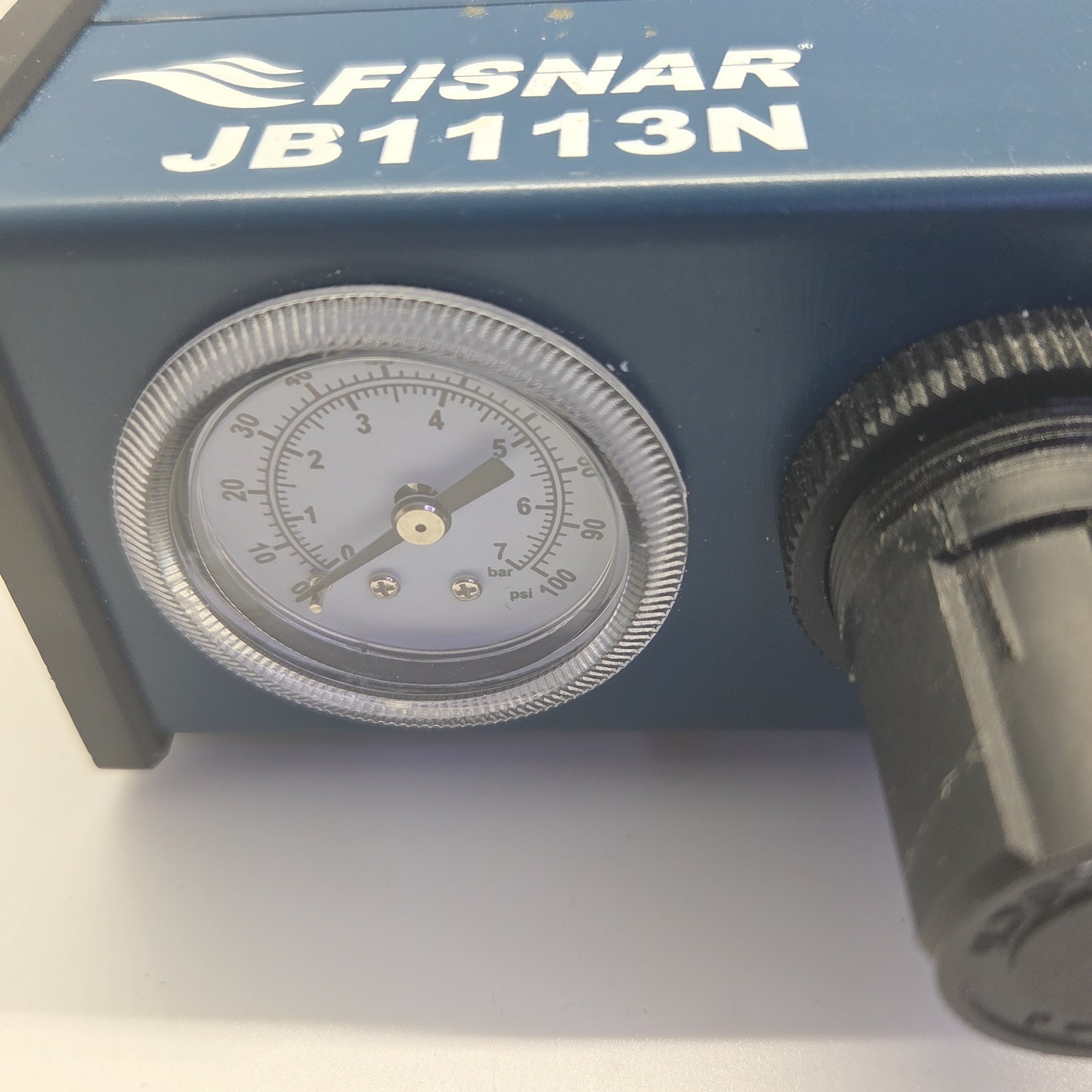 Fisnar JB1113N Pneumatic Liquid Dispenser Controller 0-100 psi