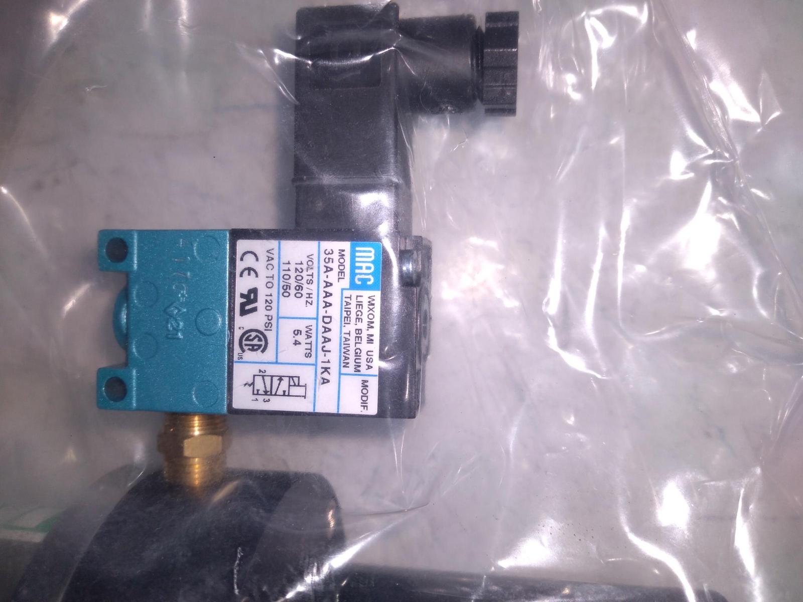 Key High Vacuum PSL-150-N-K Valve WITH MAC 35A-AAA-DAAJ-1KA 120/60 110/50