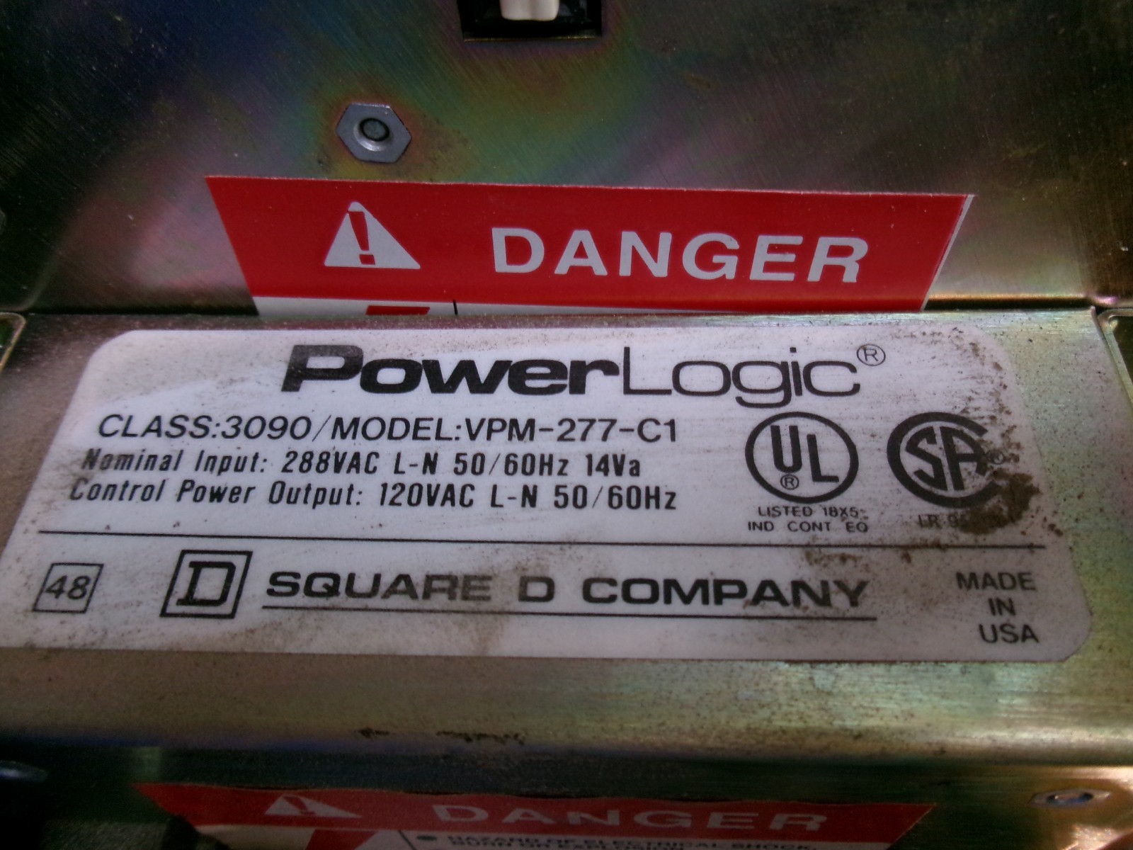 Square D PowerLogic Circuit Monitor 3090 VPM-277-C1 w/ Power Module 3020 CM-2350