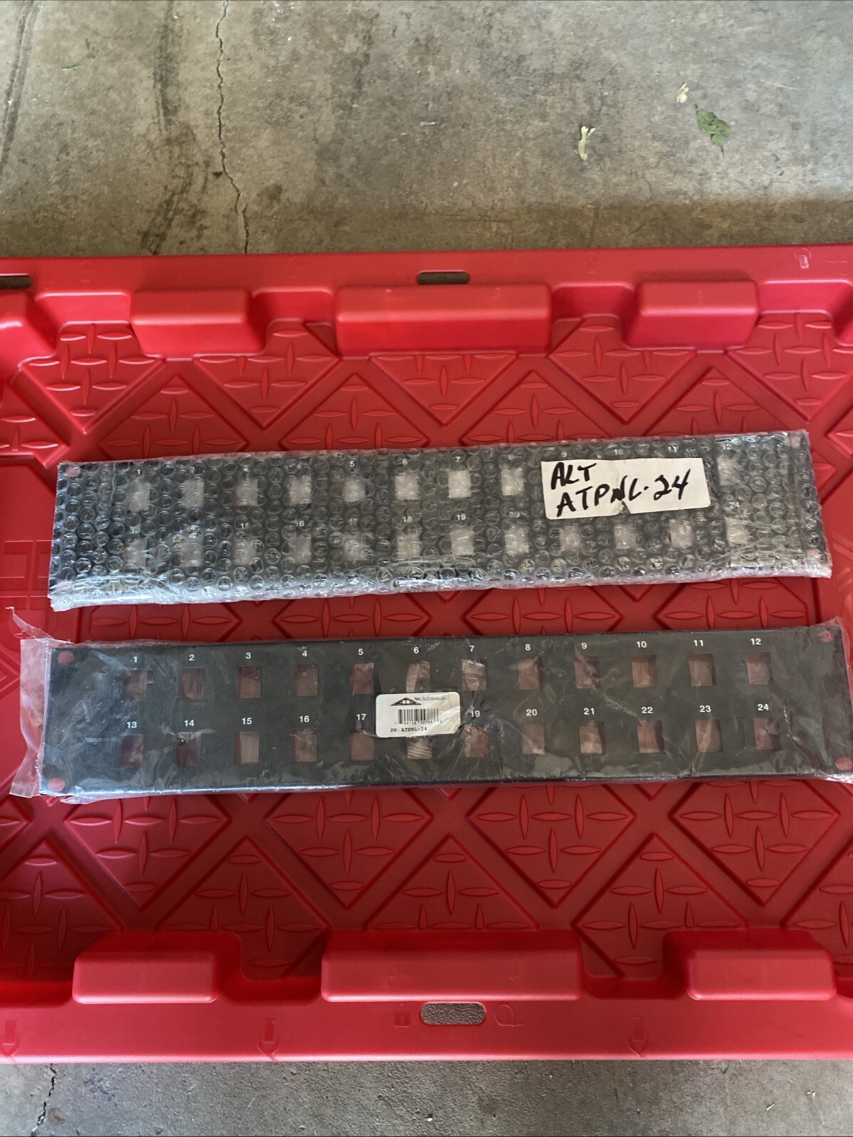 ATP ATPNL-24 Versatap Patch Panel 24 Port Allen Tel Product Count 2 Parts Only
