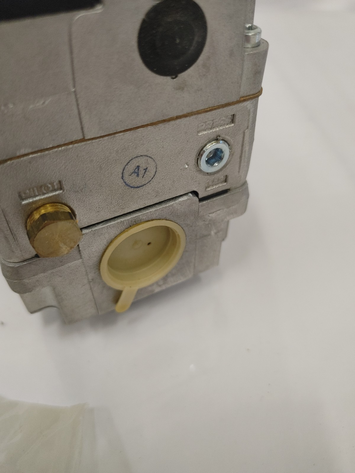 White Rodgers 36C74-913 3/4″ Gas Valve
