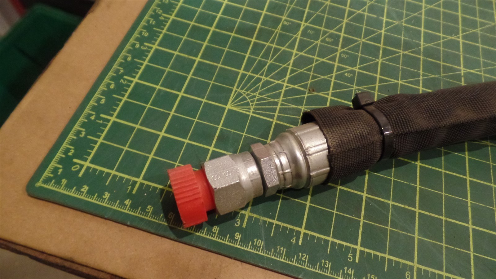 DYNA PAC INSULATED HYDRAULIC HIGH PRESSURE ROLLER HOSE ASSEMBLY 30480, N.O.S