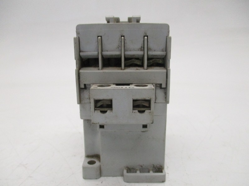 SPRECHER+SCHUH CA7-9-10 24V 32A UNMP