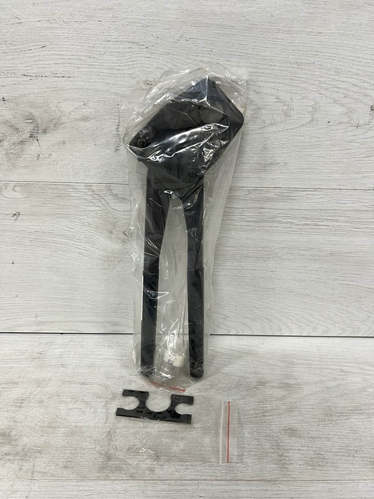 ZURN PEX QCRTCP4 3/4″ SURECAP PEX COPPER CRIMP TOOL w/GO/NO-GO GAUGE