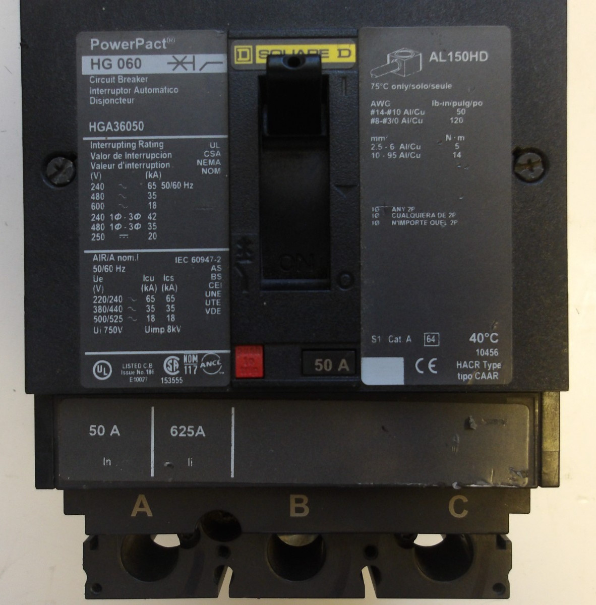 SQUARE D MOLDED CASE CIRCUIT BREAKER HG 060 50/60 HZ 50 AMP 3 POLE P/N HGA36050