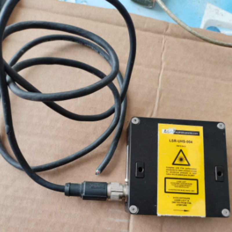 1pc USED DTS-025-02 LSR-UHS-004 Laser Sensor