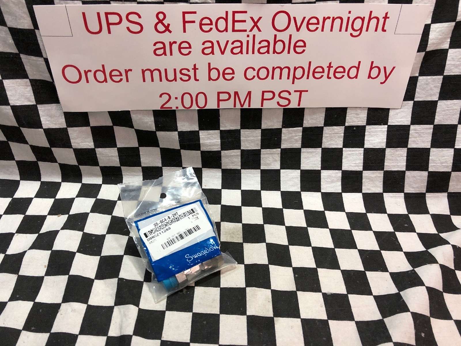 Swagelok SS-QC4-B-2MT, SSQC4-B2MT, QUICK CONNECT, ShipSameDay#J12