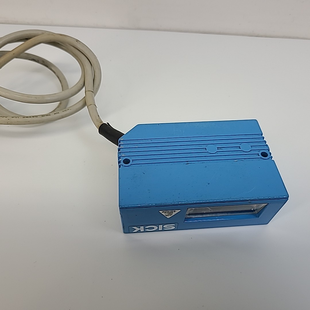 SICK 1017622 CLV431-0010 Mid Range Barcode Scanner