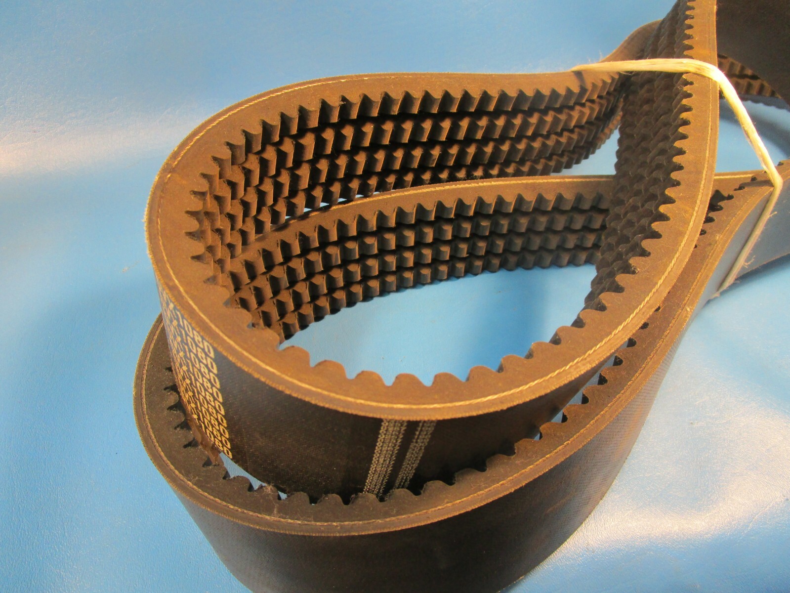 Torque Team 4/5VX1080 VBelt, 4 Ribs Banded Cogged V Belt