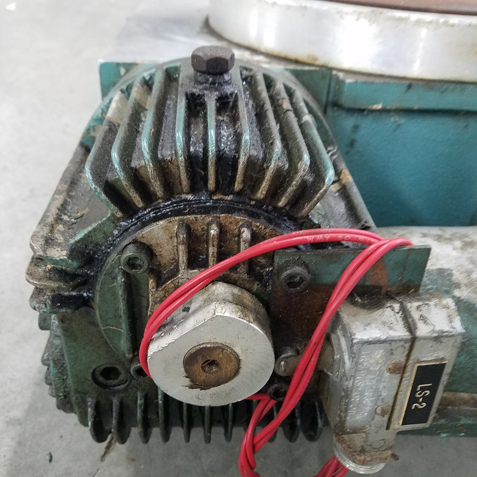 CAMCO 901RDM12H32-270 R-H Powered Rotary Indexer w/R-250 30:1 Ratio Gearbox.