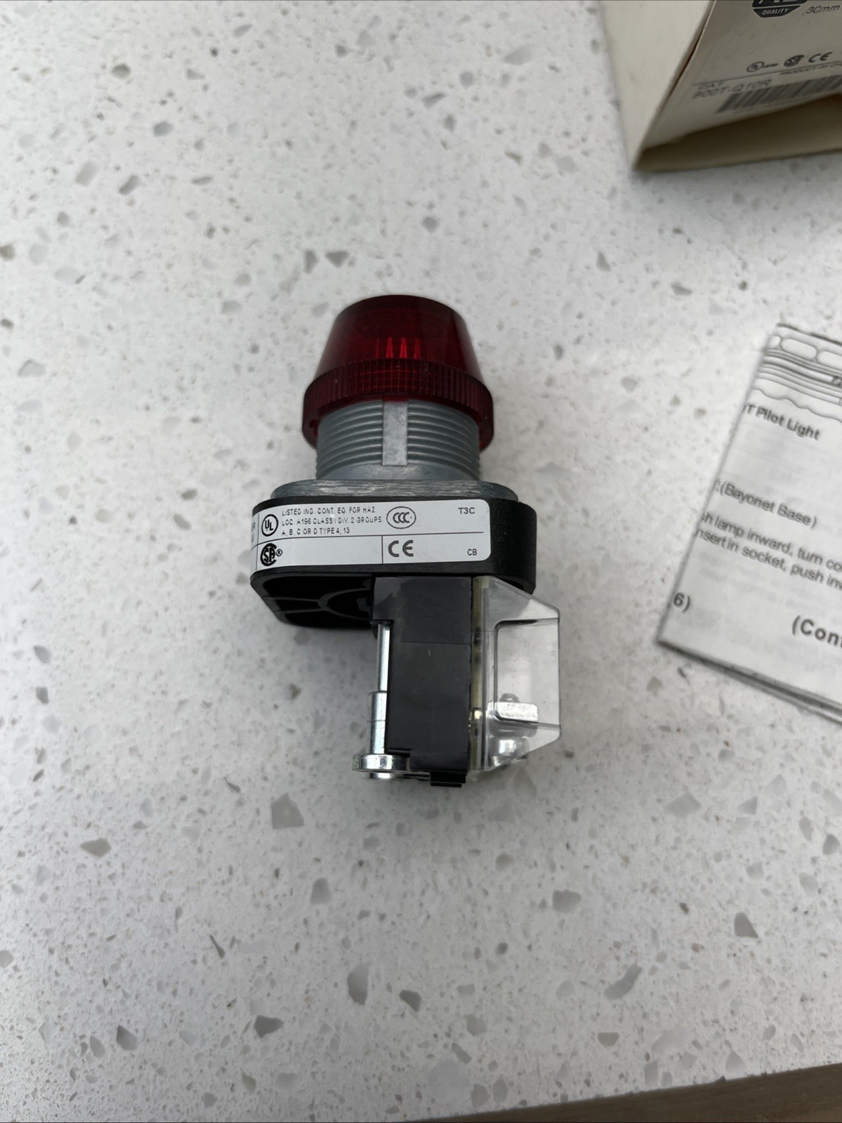 ALLEN BRADLEY 800T-Q10R PILOT LIGHT RED 120V FULL VOLTAGE SERIES T NIB