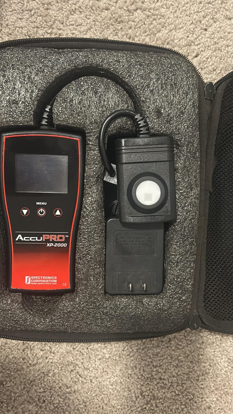 Spectro-UV/ Spectrolite AccuPro XP-2000- UV and White Light Meter