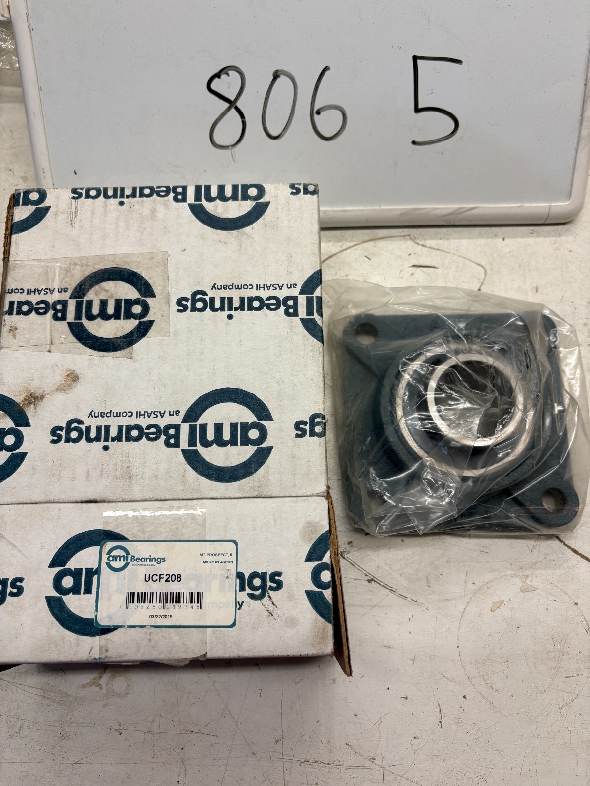 1 NEW AMI UCF208-24G 4 BOLT FLANGE PILLOW BLOCK BEARING