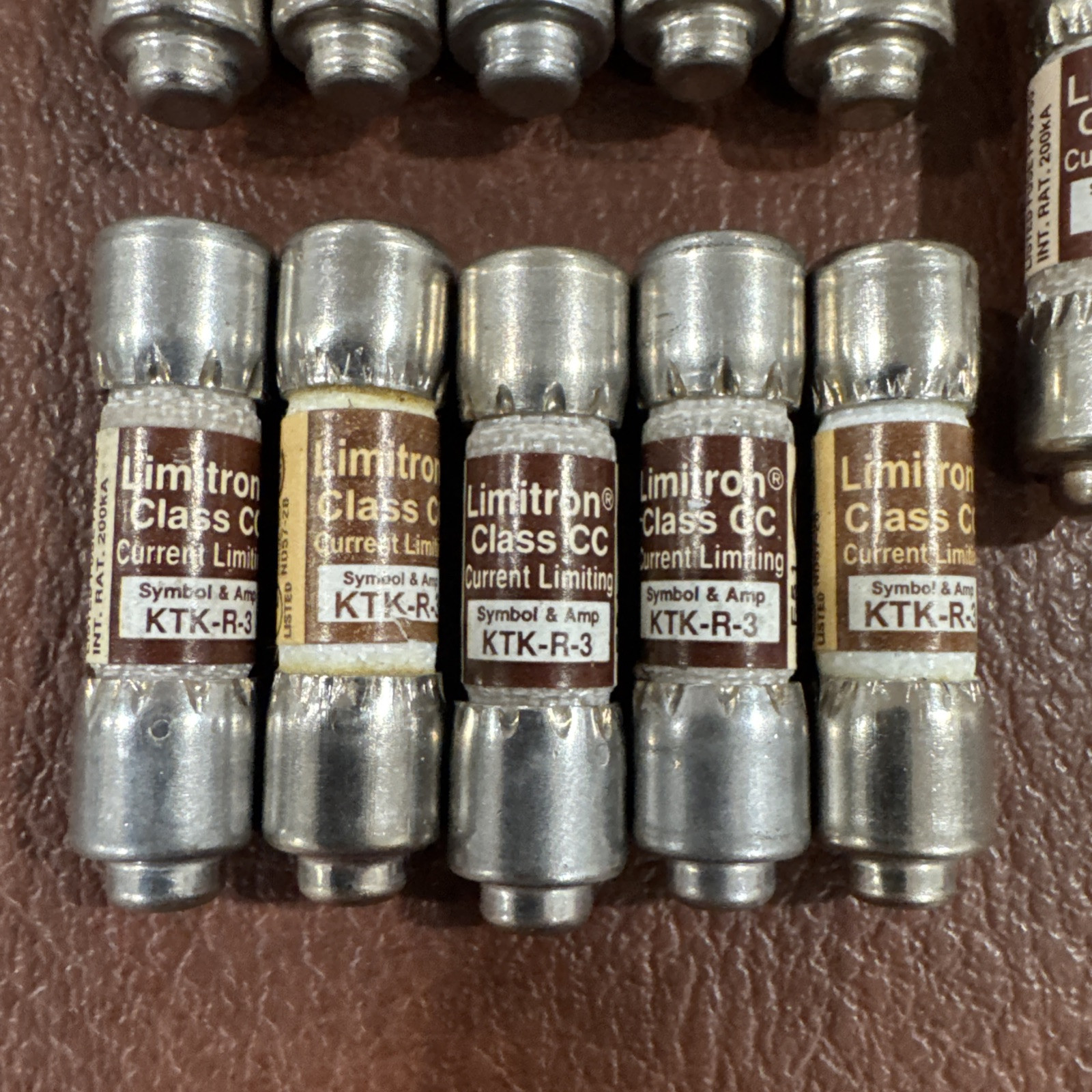 11x Fuses BUSSMAN KTK-R-3 LIMITRON FUSE 3A Class CC 600V