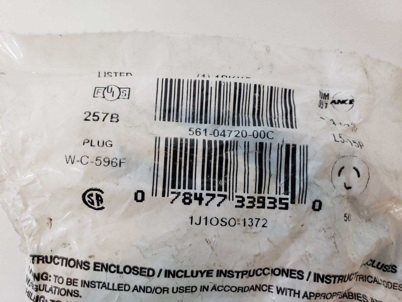 UNUSED – Leviton 257B Male Connector Plug W-C-596F