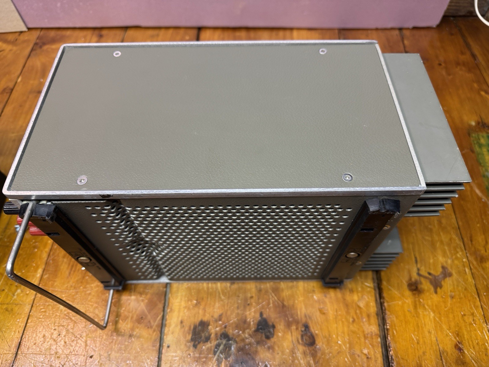 HP Hewlett-Packard 6114A Precision DC Power Supply 0-20V 2A / 20-40V 1A