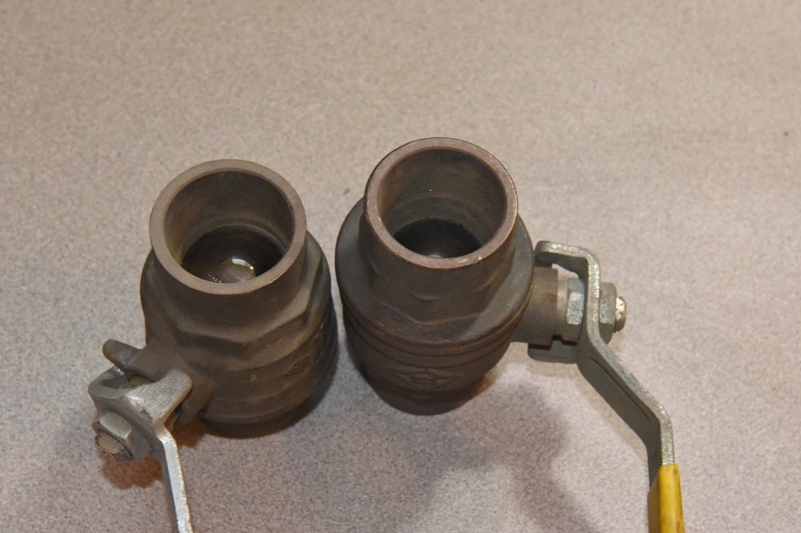Lot of (2) FNW 1-1/4 Brass Full Port Ball Valves 150WSP-600WOG Sweat