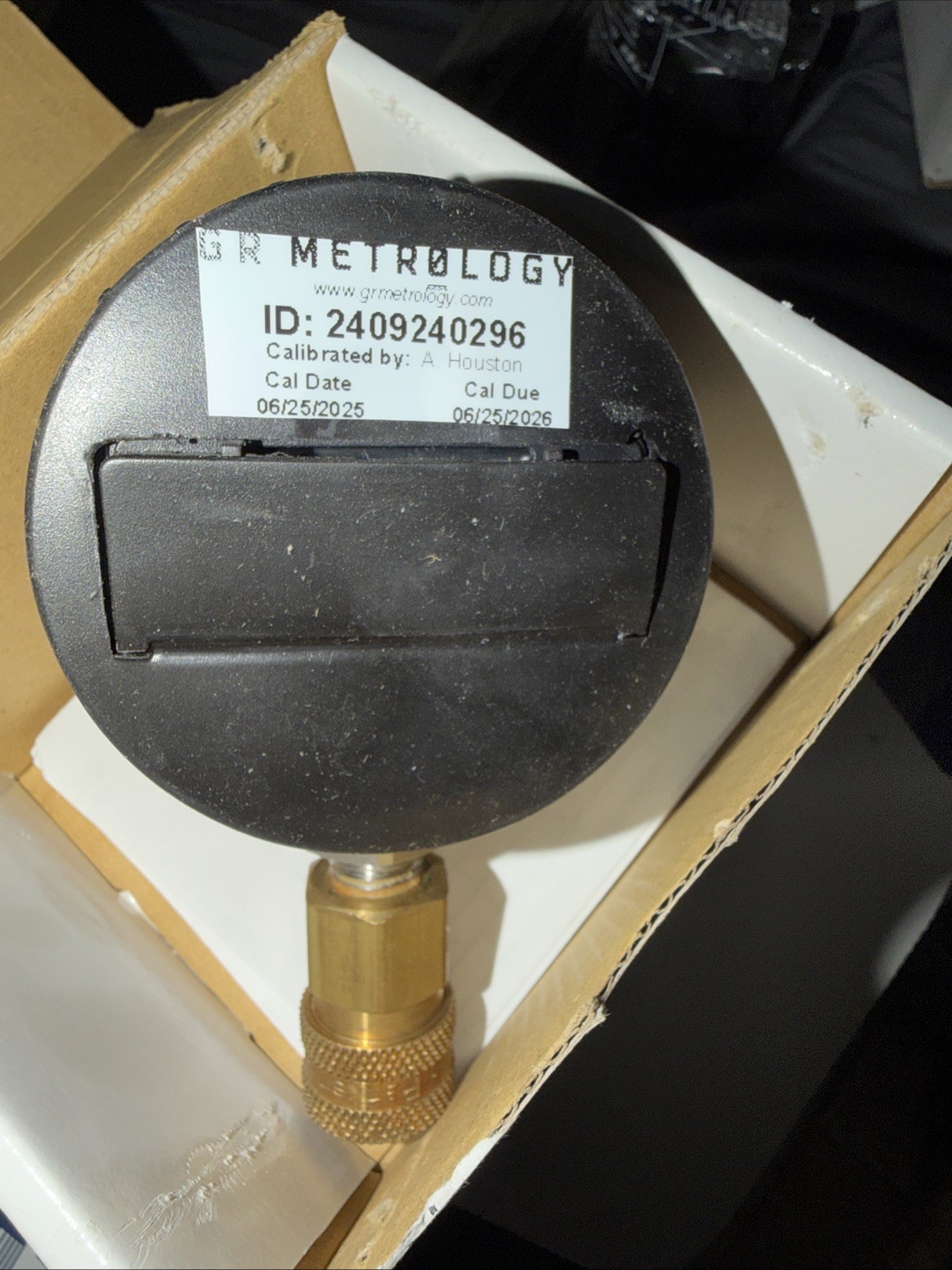 Ssi Mg1-500-A-9V-R Digital Industrial Pressure Gauge, 0 To 500 Psi, 1/4 In Mnpt