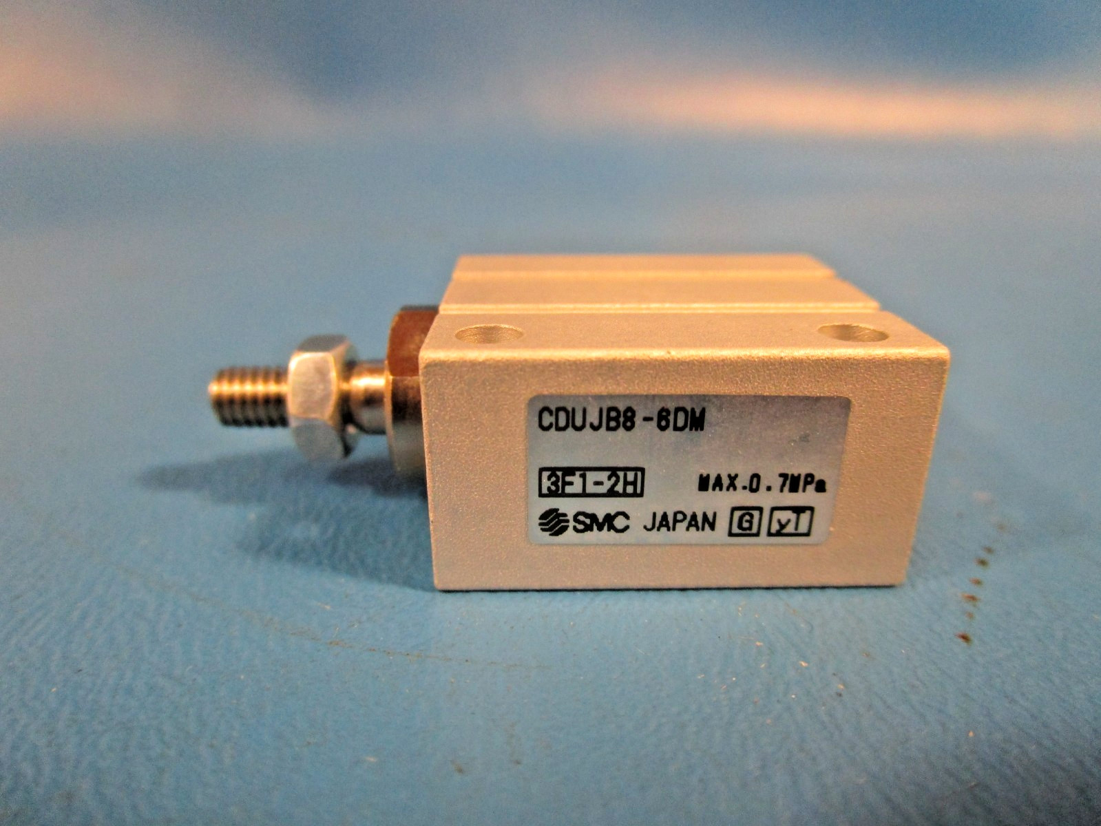 SMC CDUJB8-6DM, Mini Free Mount Cylinder, 8mm Bore, 6mm Stroke, Auto Switch