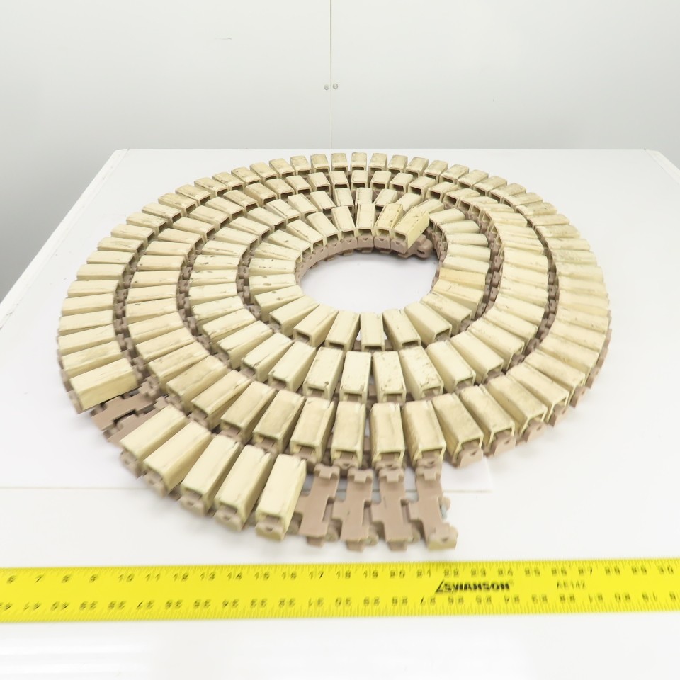 234″ L x 2-1/2″ W Side Flexing Table Top Conveyor Chain W/Soft Rubber Top