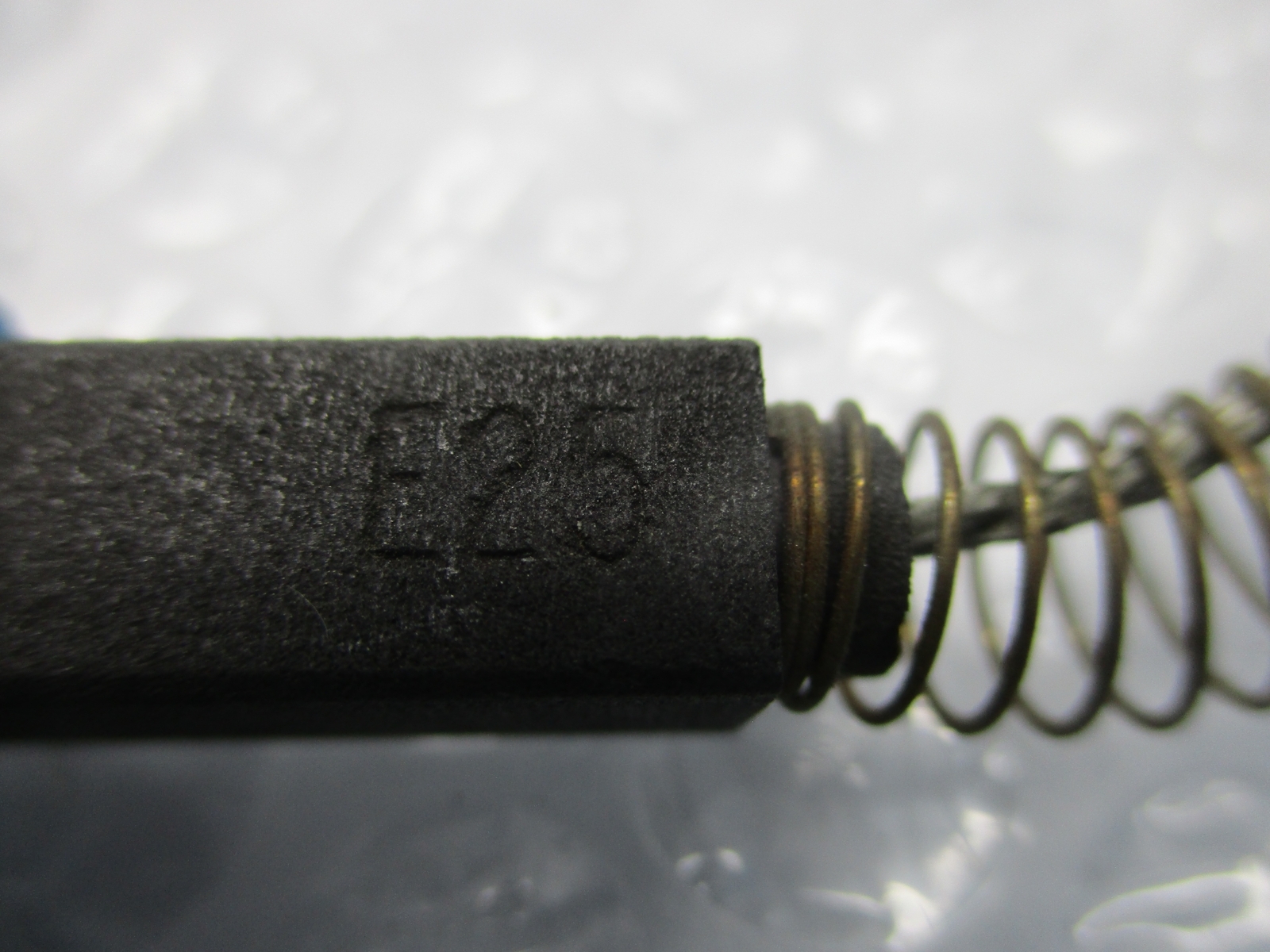 GENERAL ELECTRIC E25 CARBON BRUSH LOT OF 8 NSNP